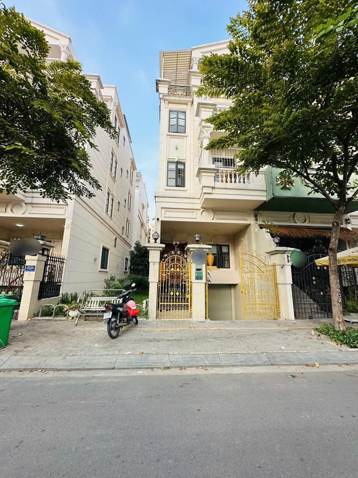 Shophouse Cityland Park Hills Gò Vấp 100m² giá 25.8 tỷ - Vị trí siêu VIP kinh doanh đỉnh cao!