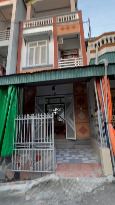 Nhà cho thuê 3 tầng tại Gia Cẩm, Việt Trì - Không gian thoải mái cho gia đình bạn!