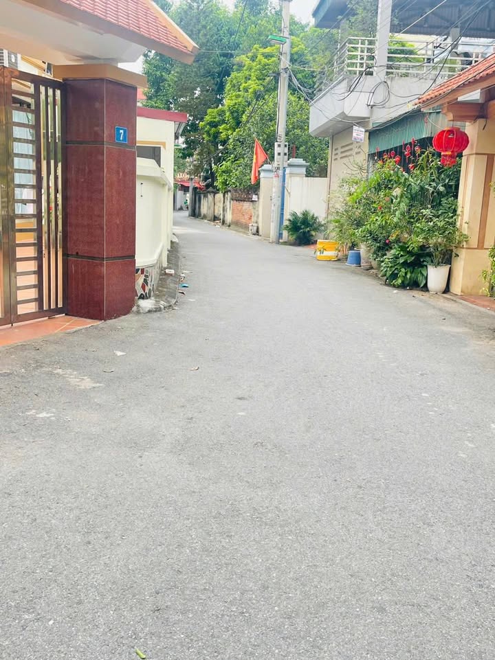 Đất nền Gia Lâm 127m² giá 7.7 tỷ - Mặt tiền 7m, ô tô vào tận nơi!