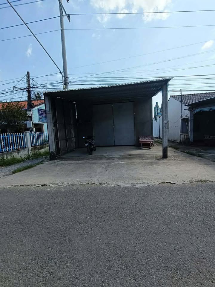 Nhà 2 mặt tiền lộ nhựa tại Biển Trên A, Vĩnh Phước, 273m² giá 800 triệu - Đầu tư sinh lời ngay!