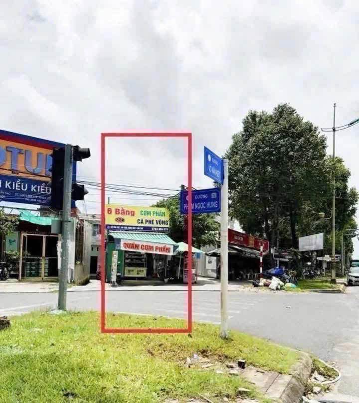 Nhà mặt tiền Võ Văn Kiệt, Bình Thủy, Cần Thơ, 93m² giá 7.99 tỷ - Đầu tư sinh lời ngay!