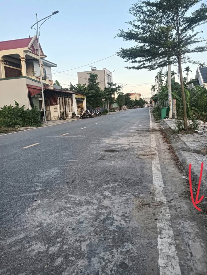 FrontHouse tại Quốc Tuấn An Dương 60m² giá 2 tỷ - Kinh doanh sầm uất!