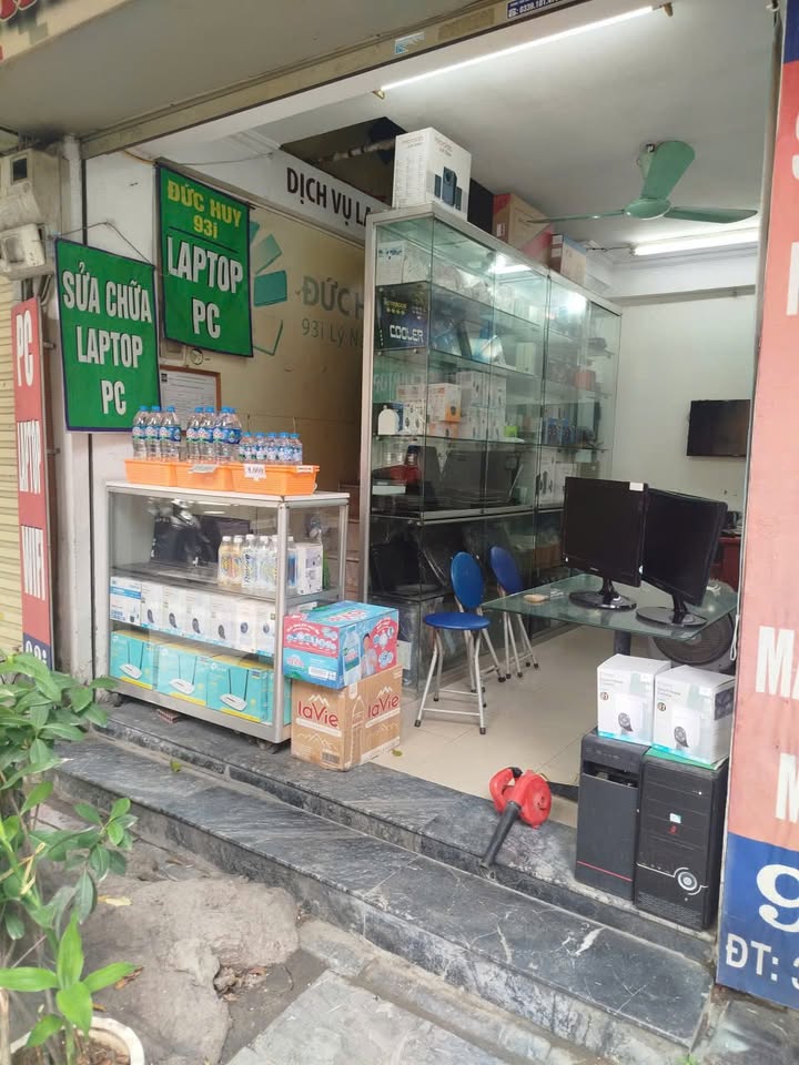 Cửa hàng cho thuê mặt phố Lý Nam Đế 15m² giá 9.5 triệu - Vị trí đắc địa cho kinh doanh!