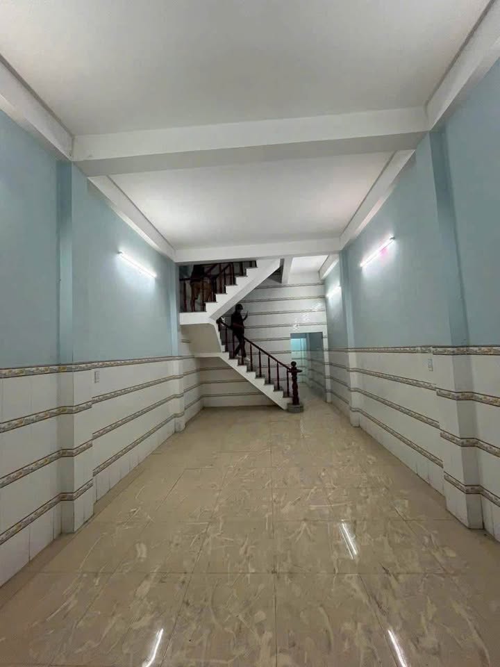 Nhà bán đường Vĩnh Lộc, huyện Bình Chánh, 64m² giá 2.5 tỷ - Sổ hồng chính chủ, thương lượng ngay!