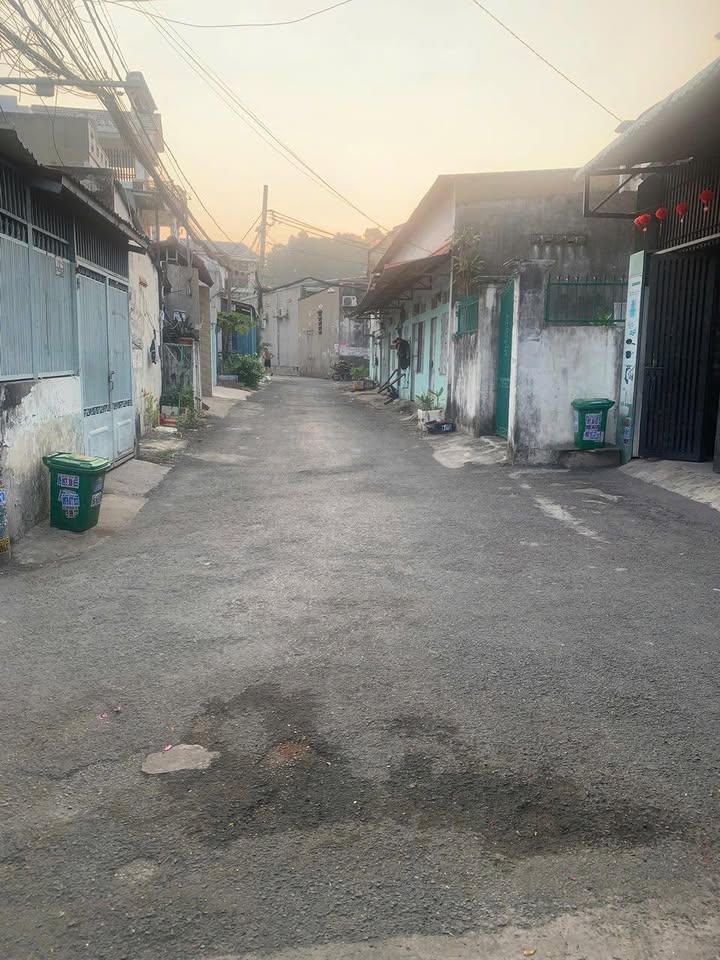 Nhà phố 75.6m² đường Lê Thị Hoa, Thủ Đức giá 5.8 tỷ - Đầu tư sinh lời ngay!