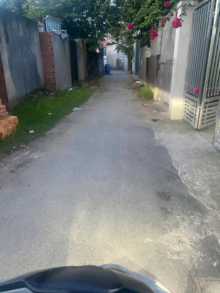 Lô đất Tân Đông Hiệp Dĩ An 176m² giá 5 tỷ - Sổ đỏ chính chủ, thổ cư 150m²!