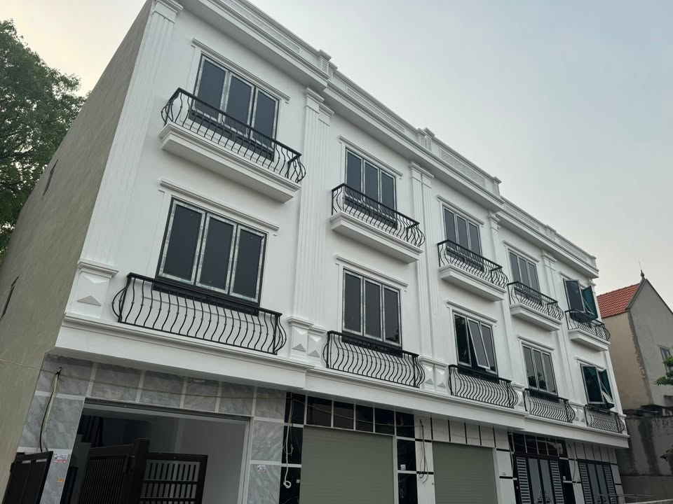 Nhà 3 tầng Vân Côn, Hoài Đức 47m² giá chỉ 2.3 tỷ - Đường ô tô vào tận nơi!