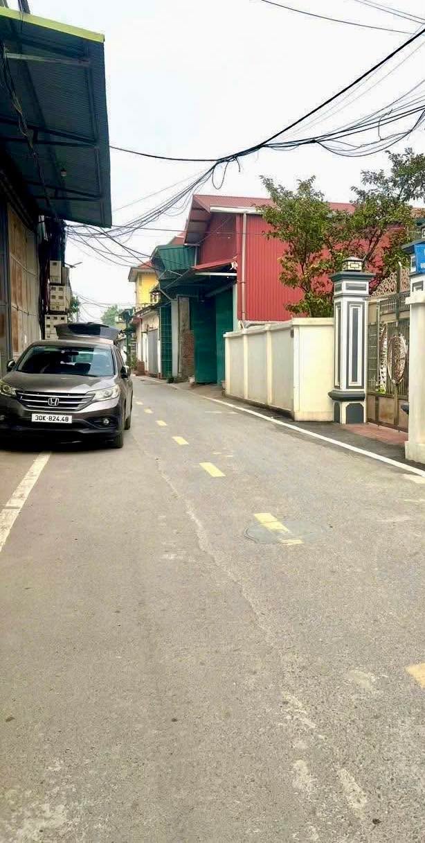 Đất nền Tân Tây Đô 40m² giá 3 tỷ - Sổ đỏ chính chủ, không quy hoạch!