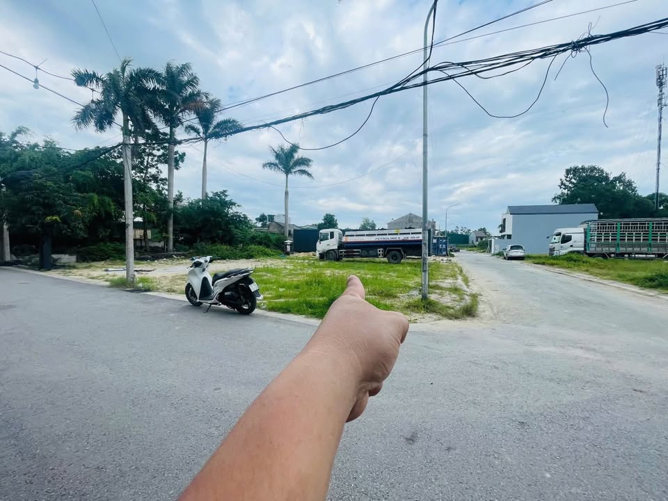 Đất lô góc mặt đường Phạm Tuấn Thái, Nghi Phú 96.7m² giá 4,xx tỷ - Tiềm năng sinh lời cao!