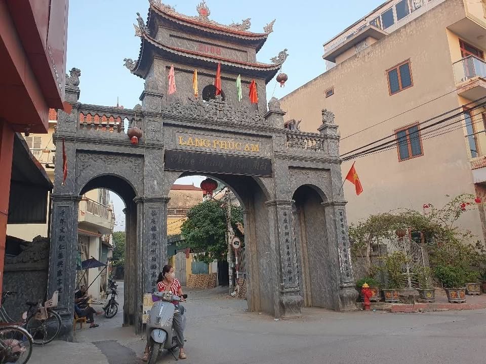 Đất Ngọc Hồi Thanh Trì 93m² giá 6 tỷ - Ô tô đỗ cửa, tiện ích đầy đủ!