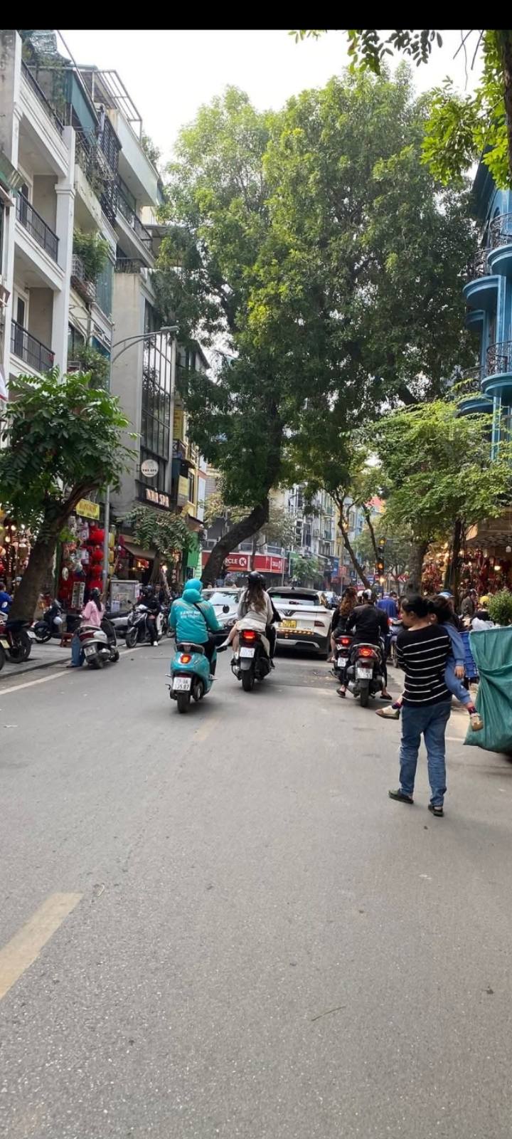 Nhà phân lô Lê Trọng Tấn, Thanh Xuân 52m² giá 16.98 tỷ - Vị trí đắc địa, an sinh tốt!