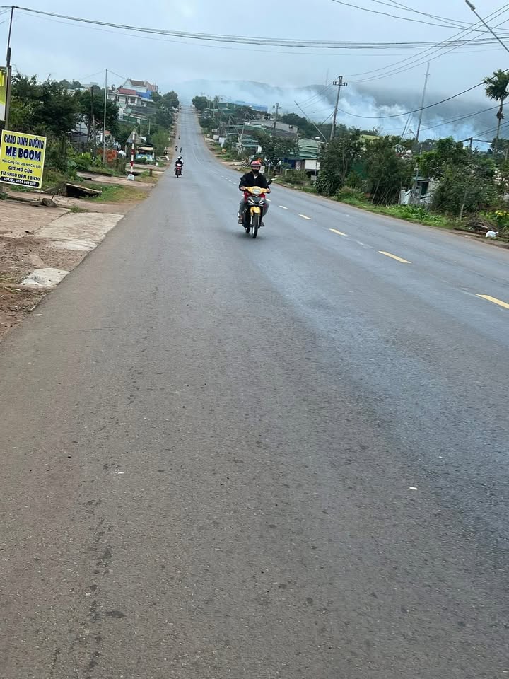 Đất thổ cư mặt tiền Quốc lộ 14, Ea Ral, 180m² - Giá hạ sốc chỉ 2.139 tỷ!