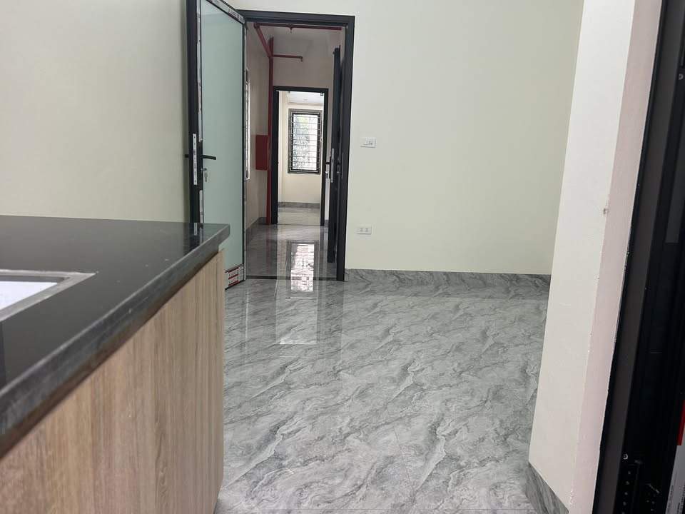 Căn hộ CCMN cho thuê 246 Phương Canh 42m² - Gần trường học, thuận lợi giao thông!