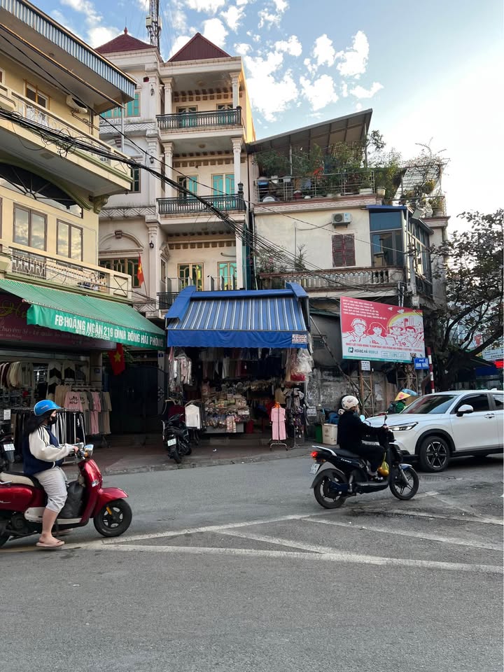 Bán nhà mặt đường Đình Đông, Lê Chân 54m² giá 6.5 tỷ - Kinh doanh đắc địa!