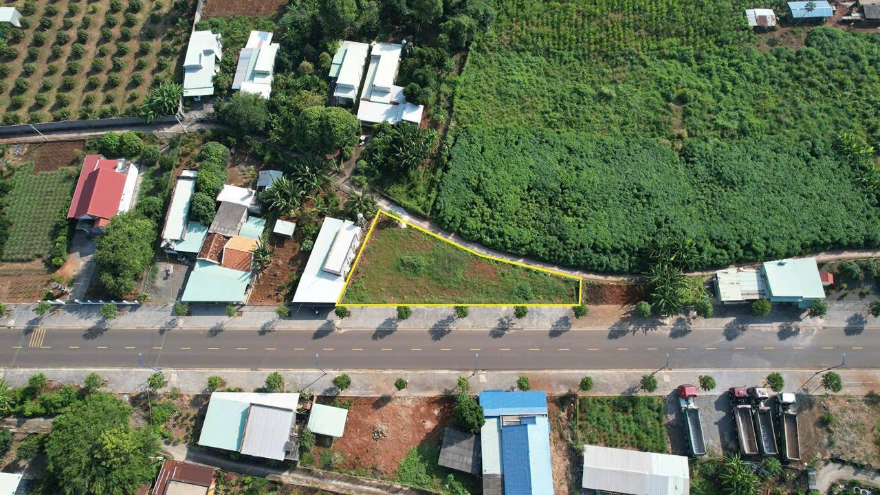 Đất nền mặt tiền đường Tạ Văn Sáu, Đất Đỏ 614m² - Cơ hội đầu tư hấp dẫn!