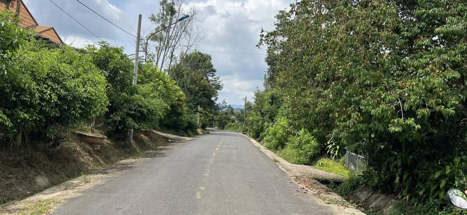 Đất mặt tiền đường Nguyễn Văn Cừ 600m² giá 6 tỷ - Khu dân cư đông đúc!