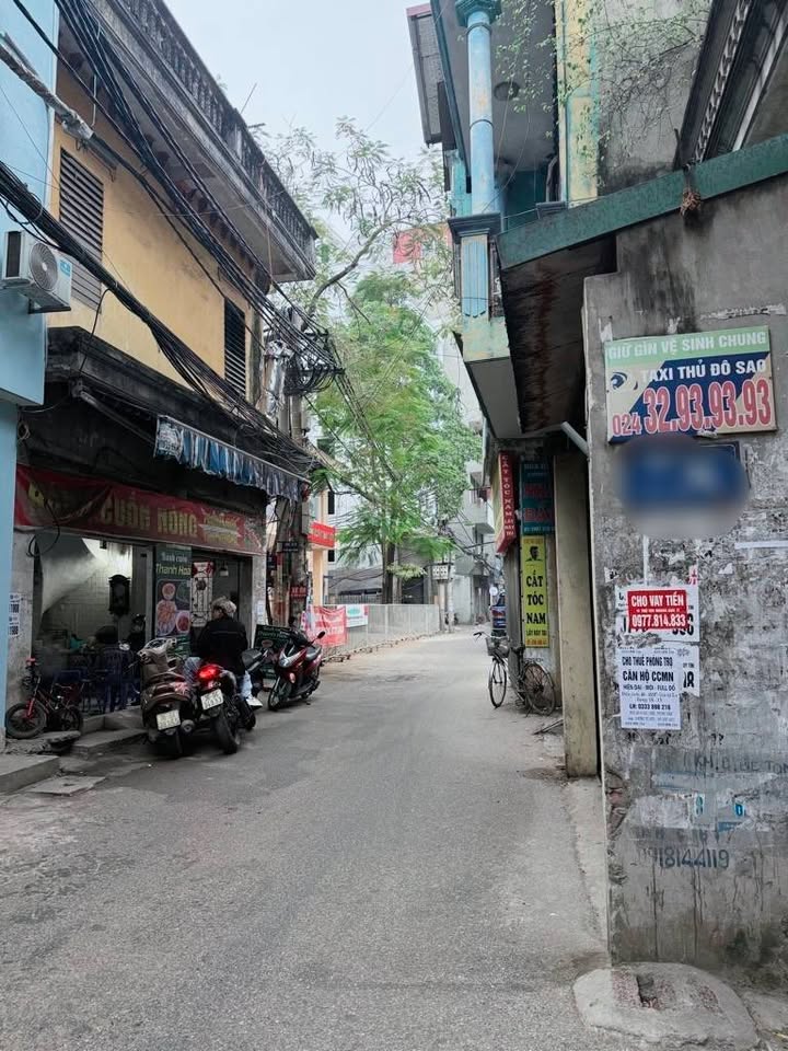 Nhà riêng gần Lê Quang Đạo, 40m² giá 5.7 tỷ - Vị trí đẹp, ô tô gần