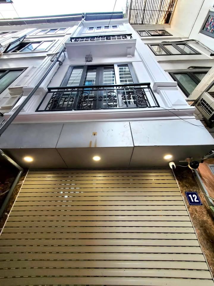 Nhà đẹp Tây Mỗ, 30m² giá 4 tỷ - Gần THPT Lý Nam Đế và Bảo tàng lịch sử mới!