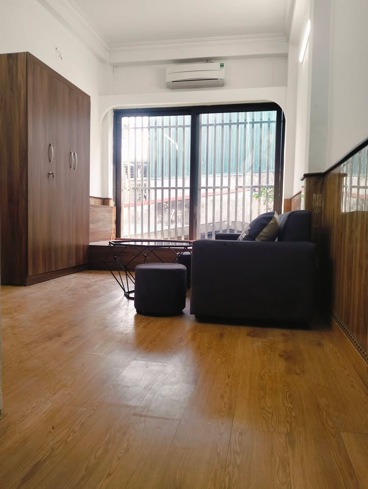 Căn hộ cho thuê tại 192 Lê Trọng Tấn, quận Thanh Xuân, 30m² chỉ 4.5 triệu - Tiện nghi đầy đủ!