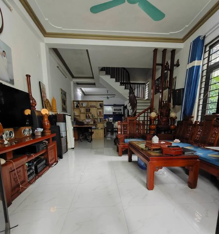 Nhà riêng Kim Chung - Hoài Đức 67m² giá 8 tỷ - Lô góc, thiết kế hiện đại!