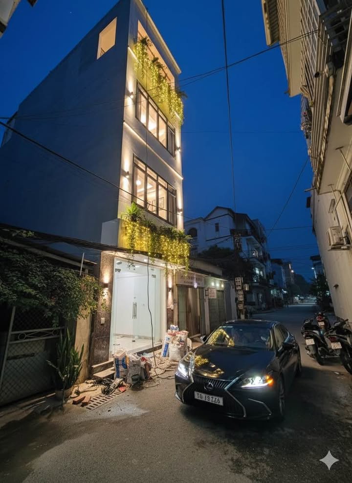 Nhà phố An Khánh, Hoài Đức 42m² giá 9 tỷ - Kinh doanh đẳng cấp và ô tô vào nhà!