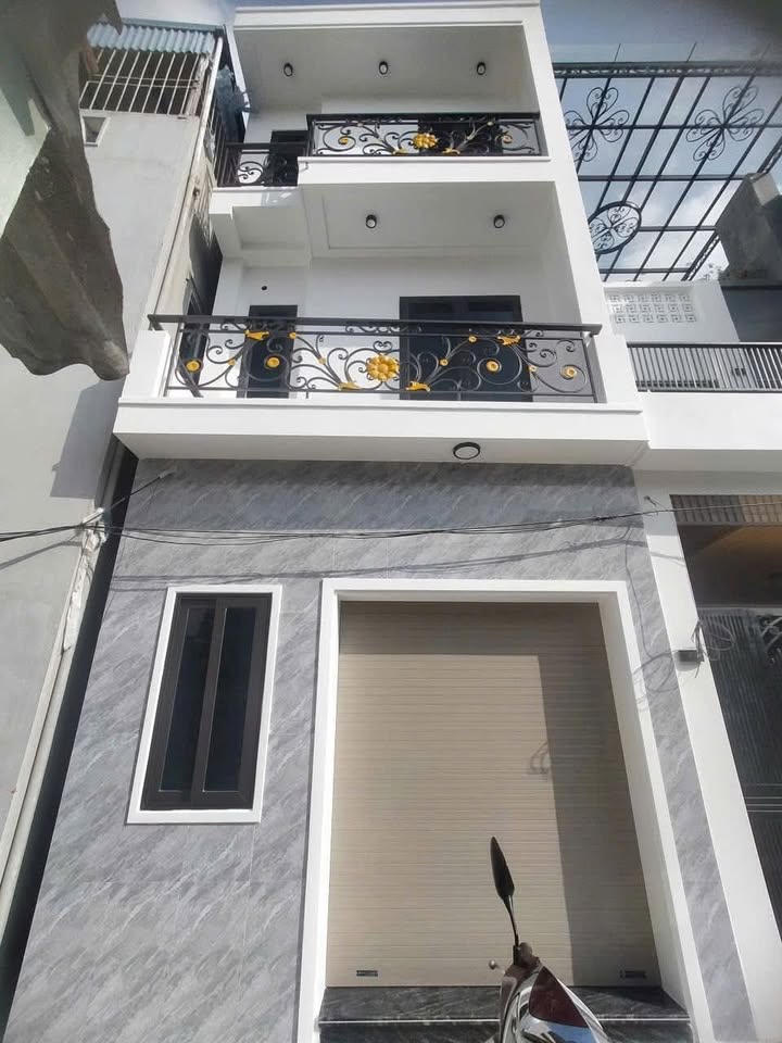 Nhà độc lập tại Đồng Hòa - 55m² giá 2.78 tỷ - Thiết kế hiện đại và thoáng đãng!