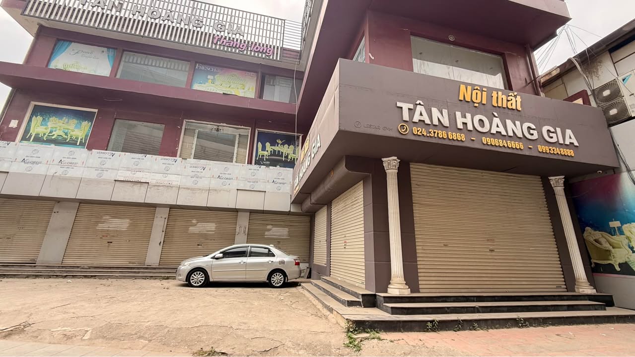 Cho thuê Warehouse tại phường Xuân Phương, Hà Nội - Diện tích 6000m², Mặt tiền 75m - Thoả thuận giá tốt!