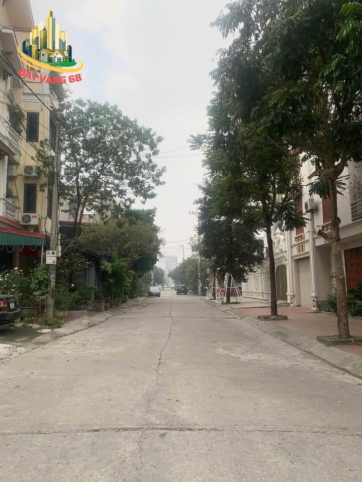 Đất nền phường Hoa Lư 57,7m² giá chỉ 2,xxx - Mặt tiền kinh doanh lý tưởng!