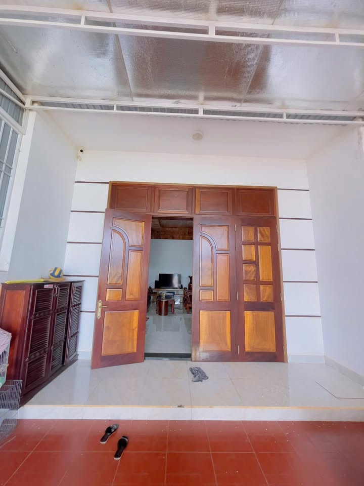 Nhà đẹp hẻm 124 Trần Nhật Duật, phường Diên Hồng, 120m² giá 2.3 tỷ - Bán gấp, thương lượng nhẹ!