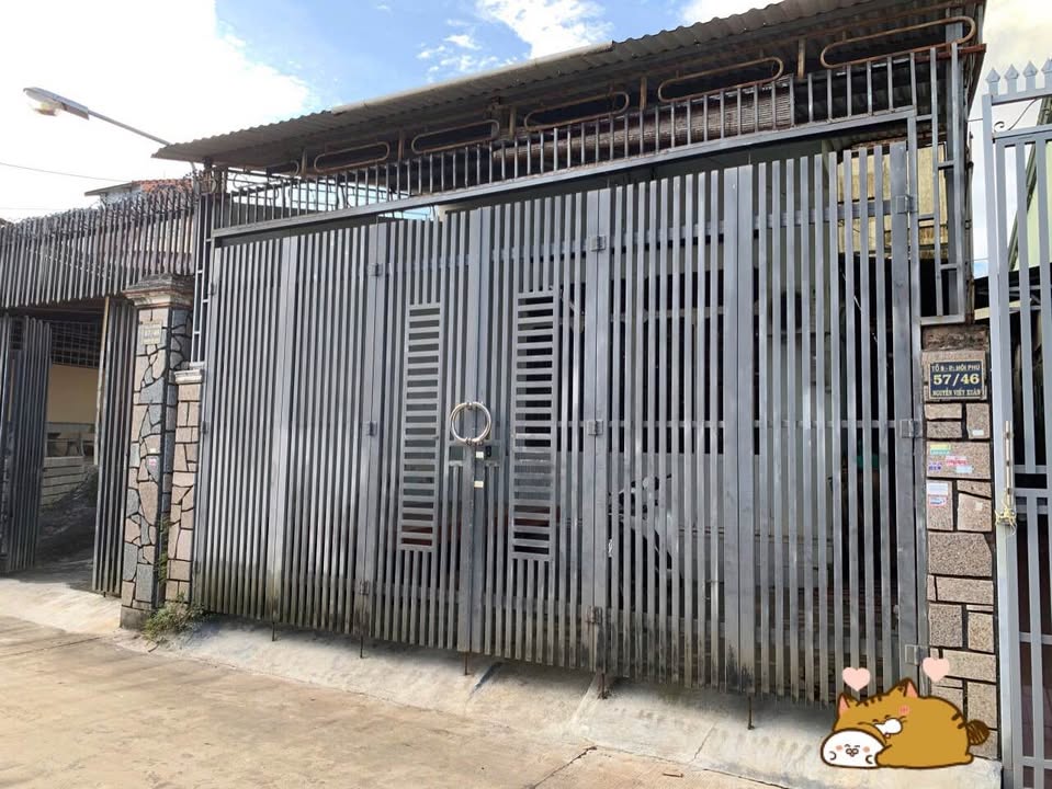 Nhà cấp 4 135m² hẻm ô tô gần Công viên Nguyễn Viết Xuân - Giá 2.1 tỷ thương lượng!