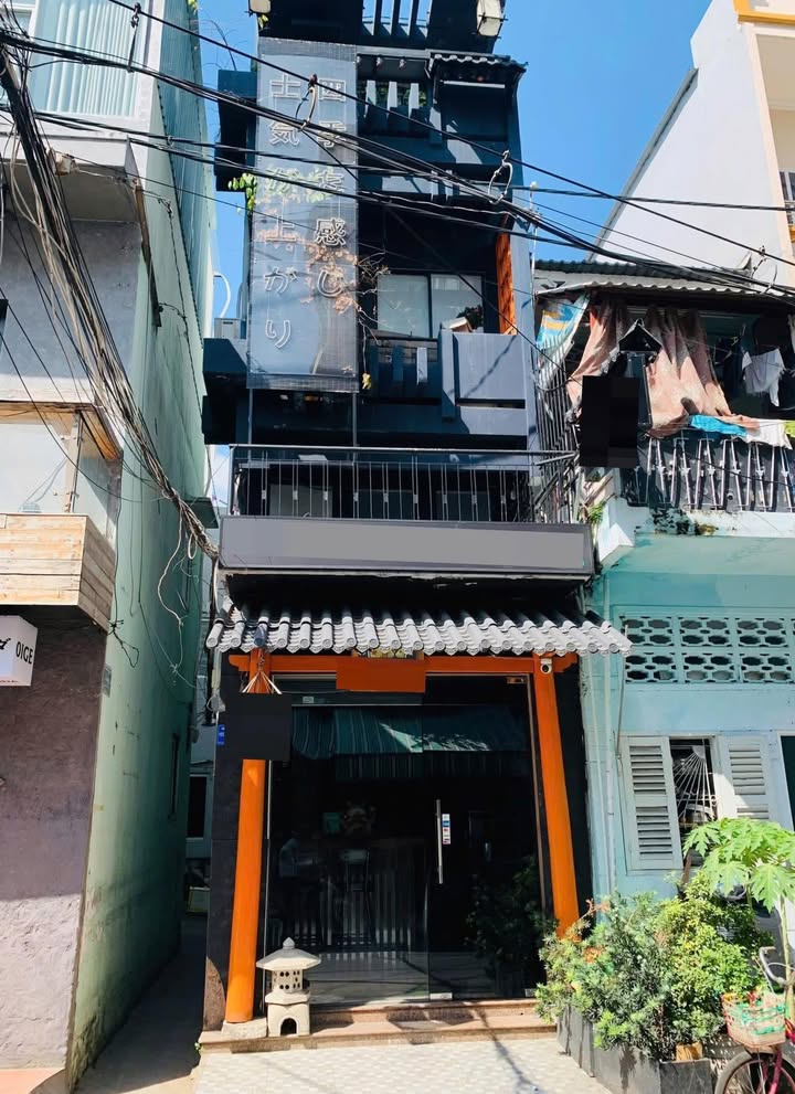 Nhà mặt tiền cho thuê tại Nguyễn Công Trứ, Bình Thạnh - 36m² giá 25 triệu - Kinh doanh tự do!