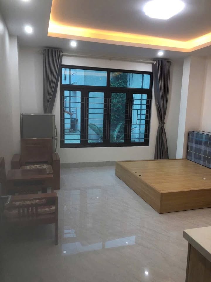 Chung cư mini Ngọc Thụy 25m² giá chỉ 5 triệu - Nhà đầy đủ nội thất