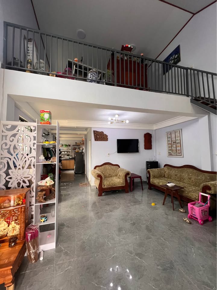 Nhà gác lửng Lý Thái Tổ, An Hòa 80m² giá 2.15 tỷ - Ô tô vào tận nơi!
