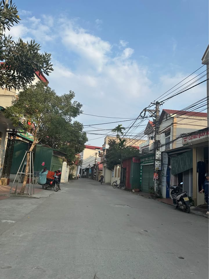 Đất nền kinh doanh Lạc Thổ, Thuận Thành, 110m² giá 4 tỷ - Cơ hội đầu tư sinh lời!