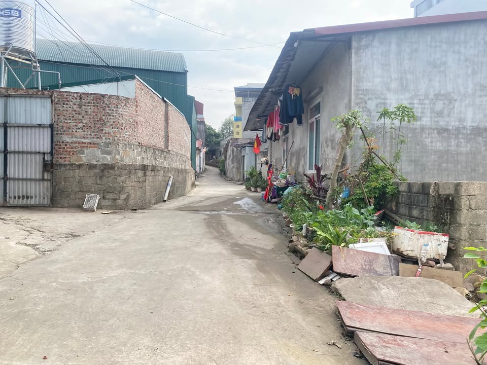 Đất vườn Quang Trung Thái Nguyên 338m² giá 3 tỷ - Vị trí đẹp, đầu tư sinh lời!