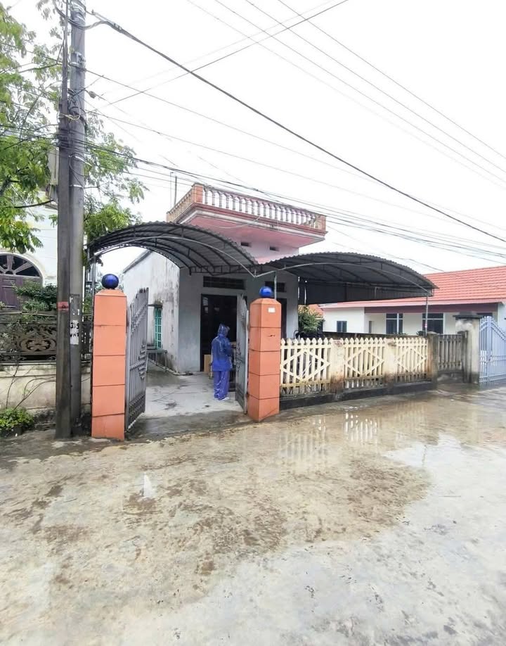 Đất tặng nhà Xóm Bắc Sơn, Nghĩa Hưng 266.4m² - Đường trục chính thuận tiện!