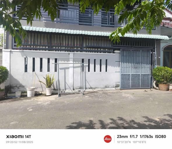 Nhà phố Tân Hưng 106m² giá 2.5 tỷ - Đường nhựa rộng rãi, gần trung tâm!