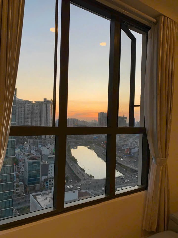 Căn hộ GoldView Quận 4 2PN giá 17 triệu - Nội thất đầy đủ, tiện nghi hiện đại!