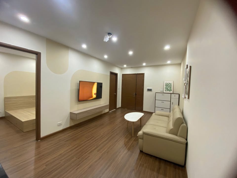 Căn hộ A14B2 Nam Trung Yên, Yên Hòa, Cầu Giấy 62m² giá 5 tỷ - Nhà đẹp, sẵn sàng ở ngay!
