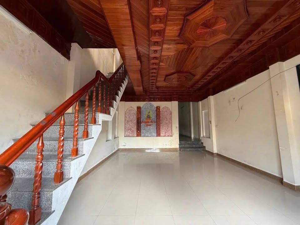 Nhà 3 tầng mặt tiền 5,7m tại kiệt Phạm Như Xương, Liên Chiểu, Đà Nẵng - Giá chỉ 5 tỷ!