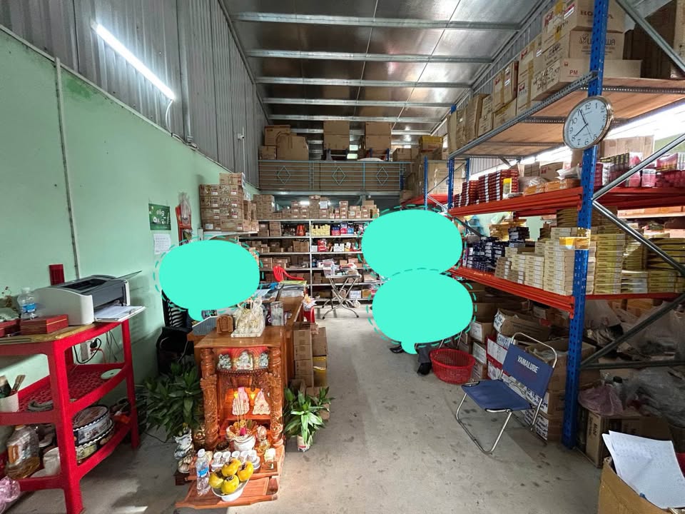 Nhà kho Phú Khương Bến Tre 187m² giá 1.73 tỷ - Đường lớn xe tải thoải mái ra vào!