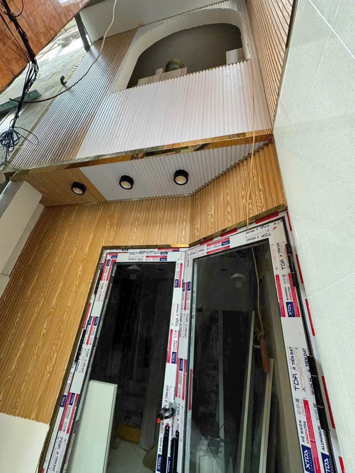 Nhà riêng hẻm Ni Sư Huỳnh Liên, Tân Bình 16m² giá 2.39 tỷ - Chính chủ bán gấp!