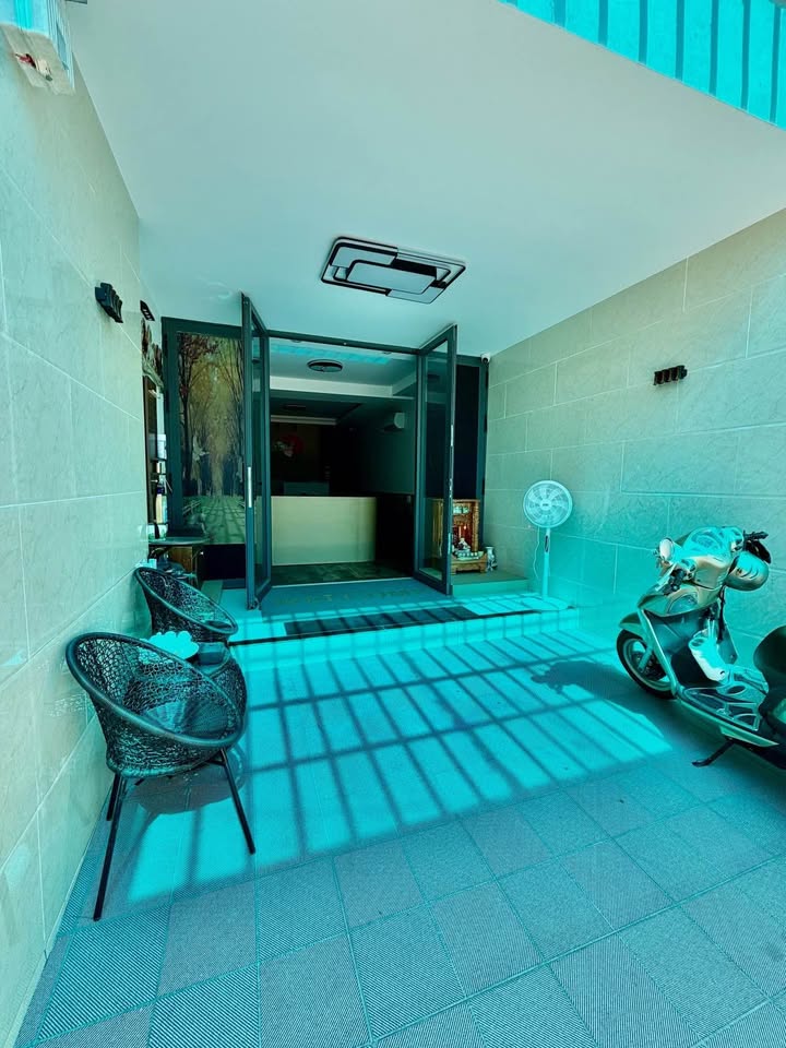 Nhà đẹp 4 tầng Phường 26 Bình Thạnh 87m² giá chỉ 14 tỷ - Ô tô vào tận nhà!