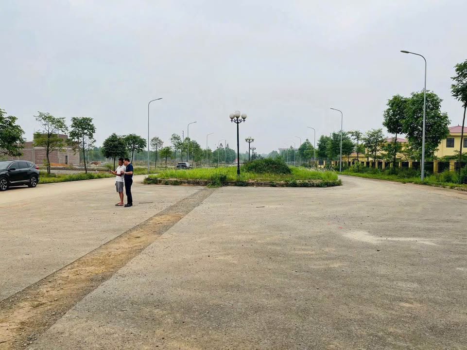 Đất nền Thạch Thất 100m² giá thỏa thuận - Mặt đường đôi tái định cư Đại học Quốc Gia!