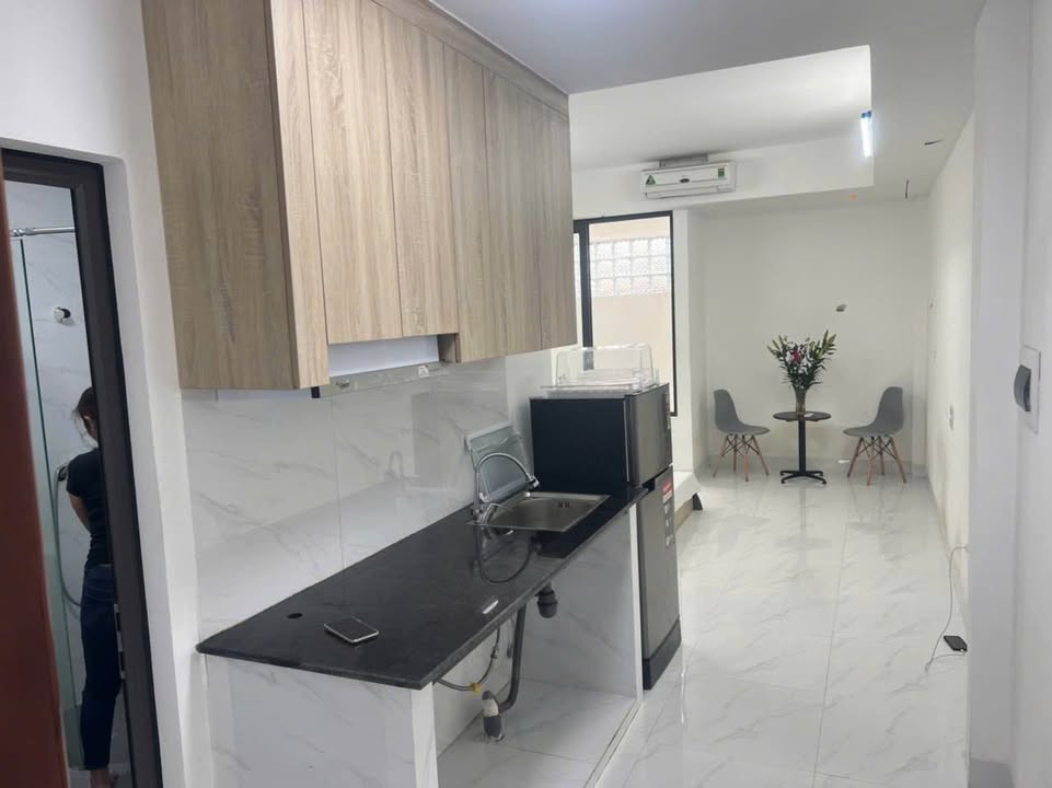 Căn hộ cho thuê tại 13/26 Nguyễn Đức Cảnh, Hai Bà Trưng 30m² giá 5.2 triệu - Sẵn sàng vào ở ngay!