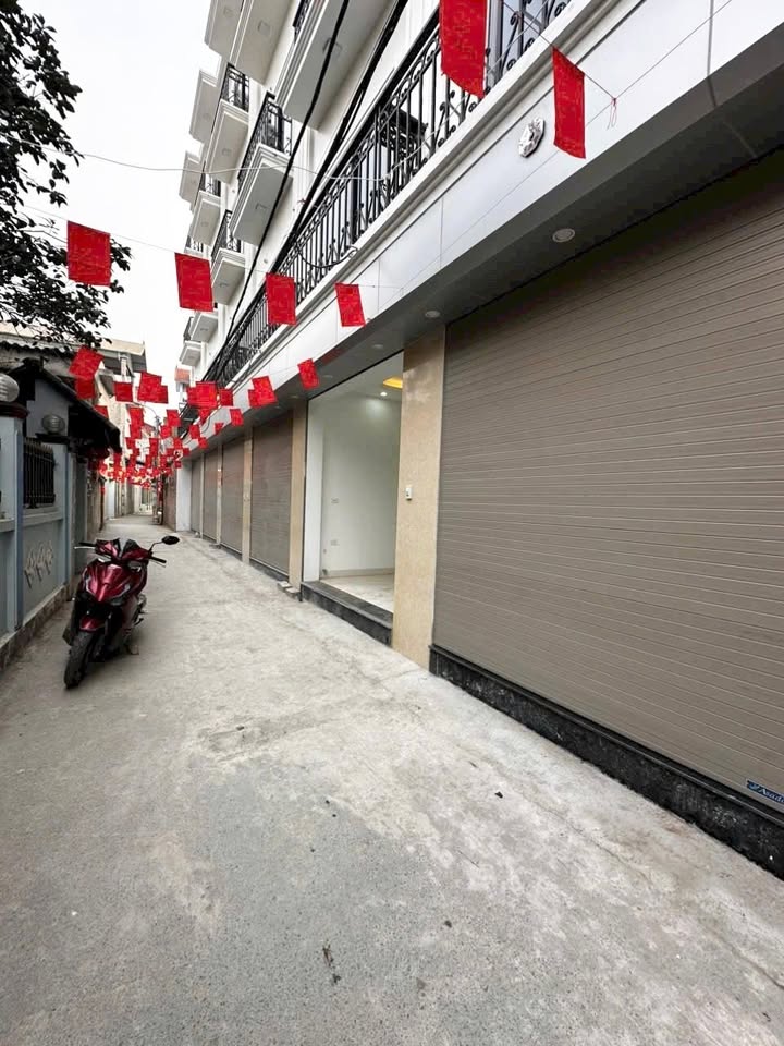 Nhà La Tinh An Khánh Hoài Đức 33m² giá 4 tỷ - Nhà xây độc lập, gần chợ và trường học!