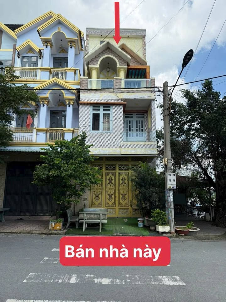 Nhà đẹp Tân Bình Dĩ An 100m² giá 5 tỷ - Gần mặt tiền kinh doanh sầm uất!