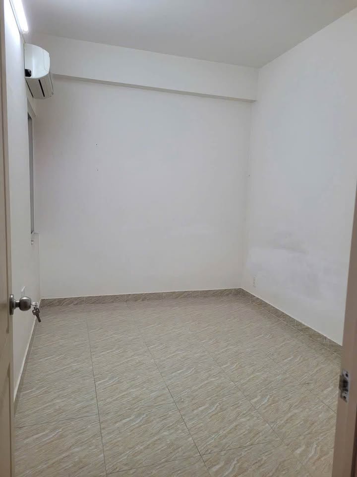 Căn hộ Hoàng Quân Nha Trang 53m² giá 1.95 tỷ - Căn góc 2 mặt thoáng, sẵn sàng vào ở!