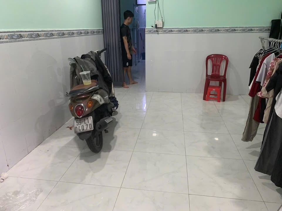 Nhà hẻm C1 Phạm Hùng 67m² giá 2.35 tỷ - Gần mặt tiền, thương lượng ngay!