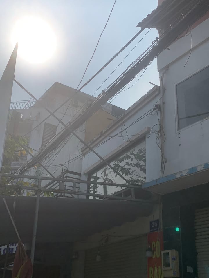 Nhà mặt tiền đường Số 18, Bình Hưng Hòa, 88m² chỉ 8.8 tỷ - Đầu tư sinh lời!